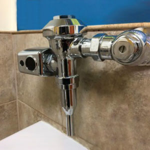 Automatic Urinal Flush Valve Reviews – American Standard Vs Kohler